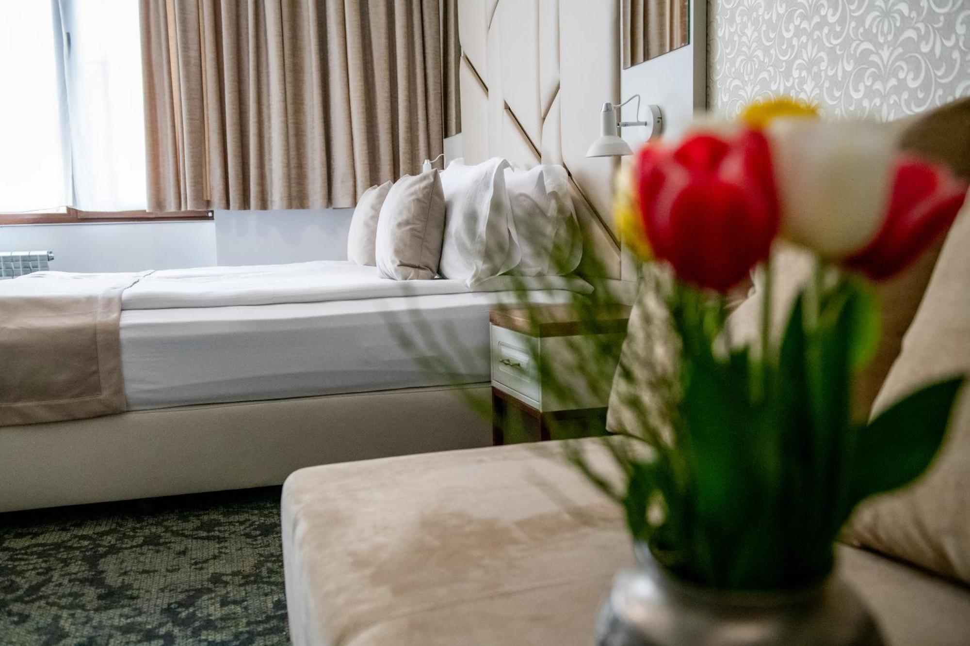 Agora' Boutique Hotel Sofia Bagian luar foto