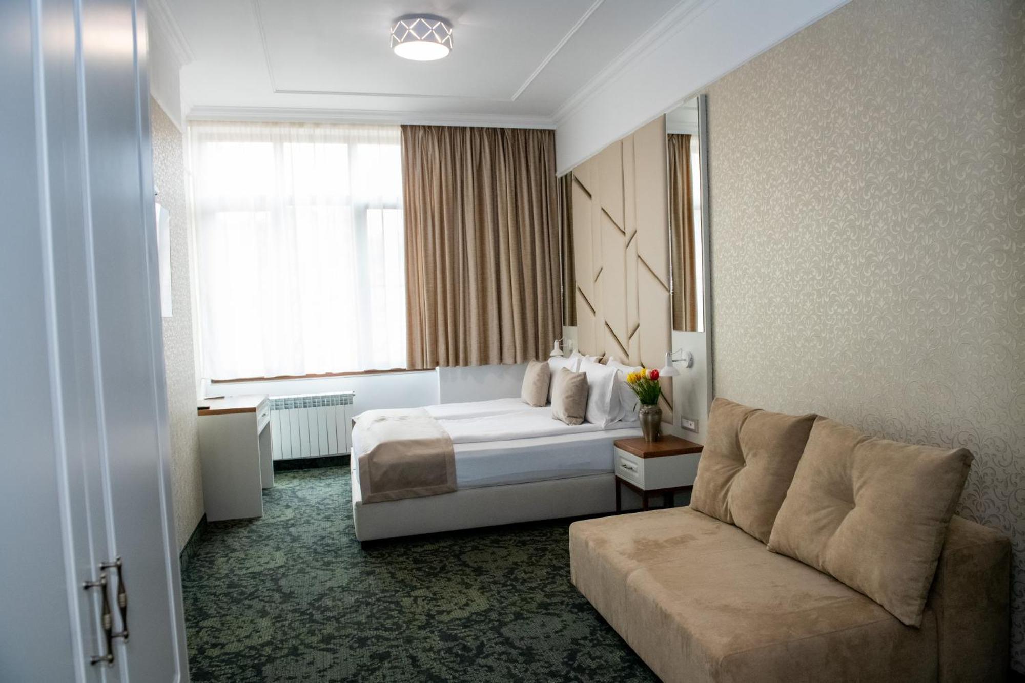 Agora' Boutique Hotel Sofia Bagian luar foto