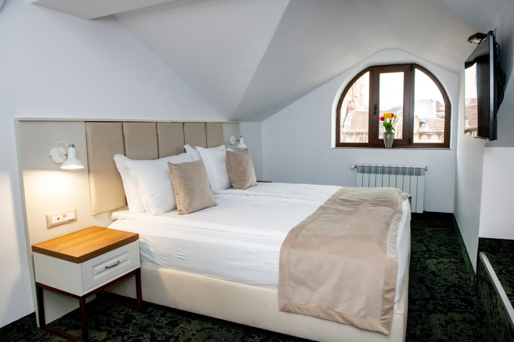 Agora' Boutique Hotel Sofia Bagian luar foto