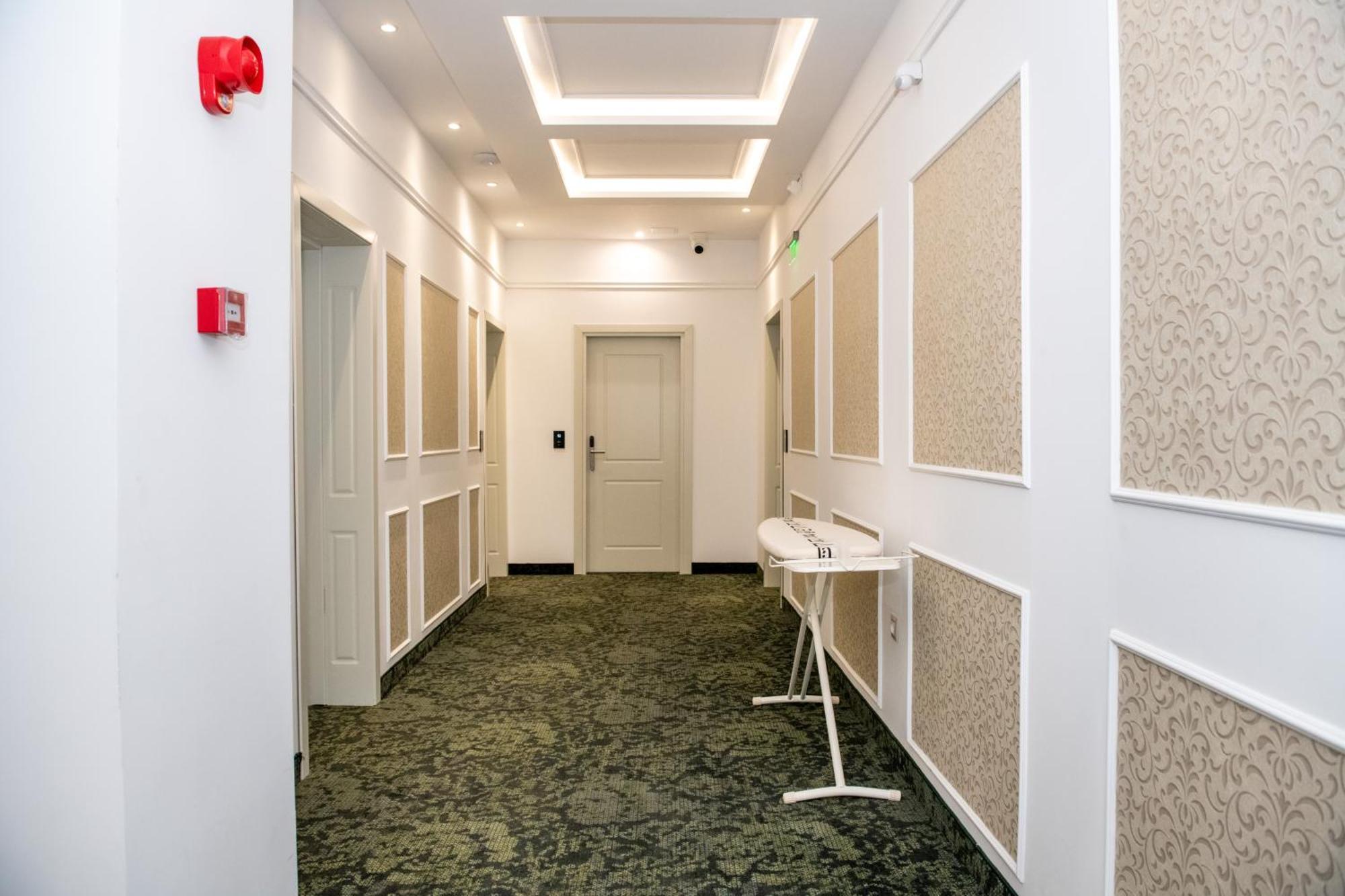 Agora' Boutique Hotel Sofia Bagian luar foto