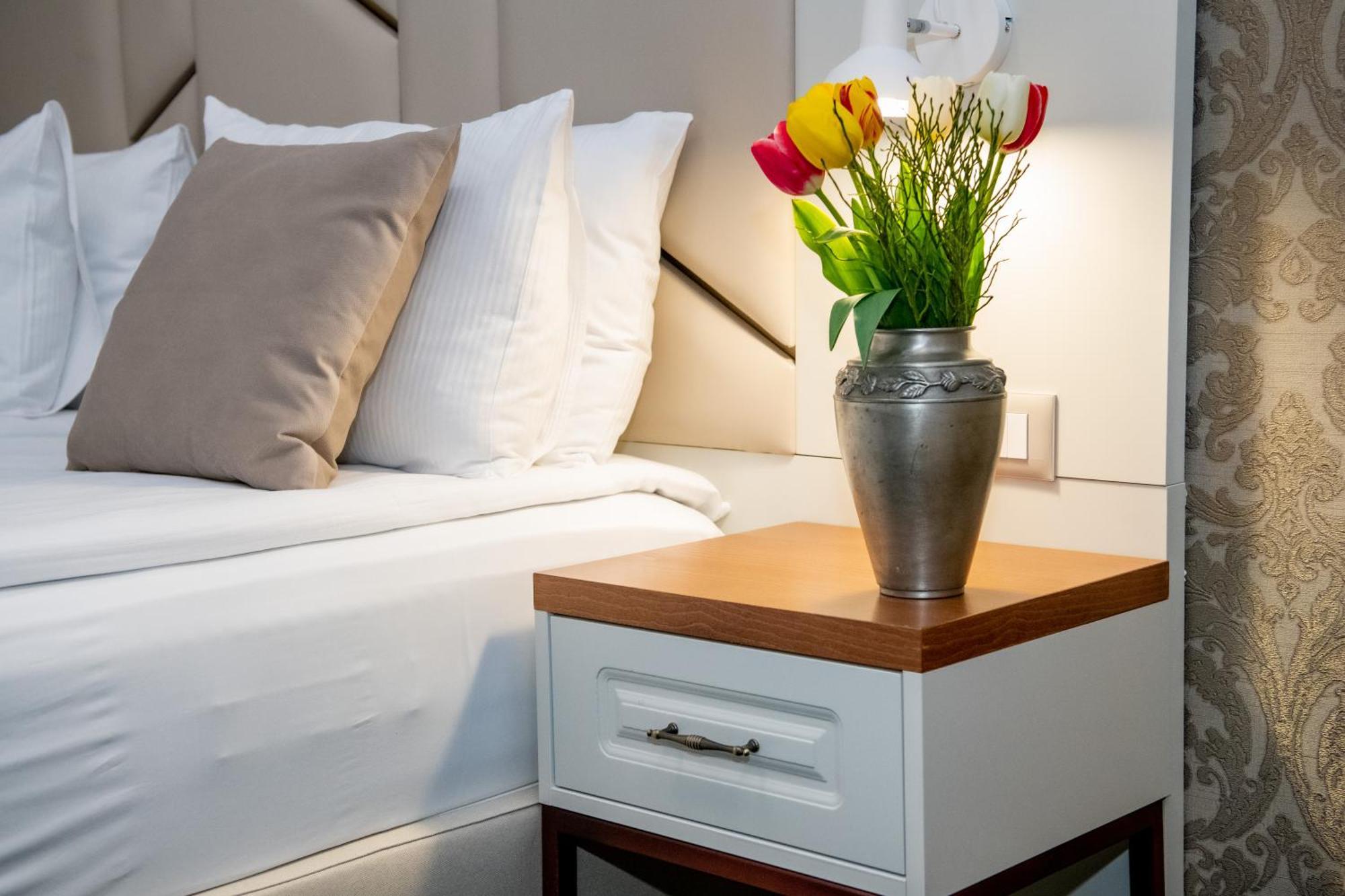 Agora' Boutique Hotel Sofia Bagian luar foto